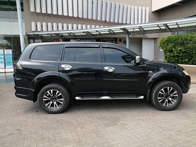 รถ suv7ที่นั่ง เหมาเที่ยว และรับ-ส่งทั่วไทย โทร 0879007047